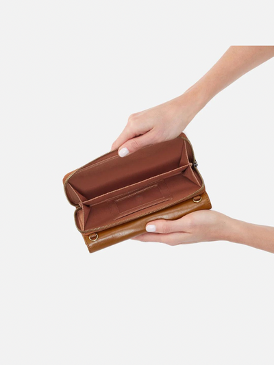 Hobo Rubie Crossbody